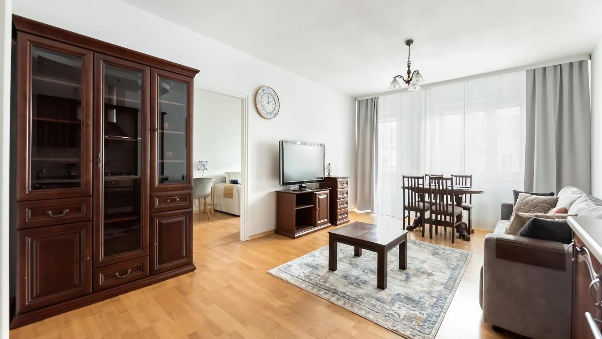 Mysliborska 2-Bedroom Apartment Varşova