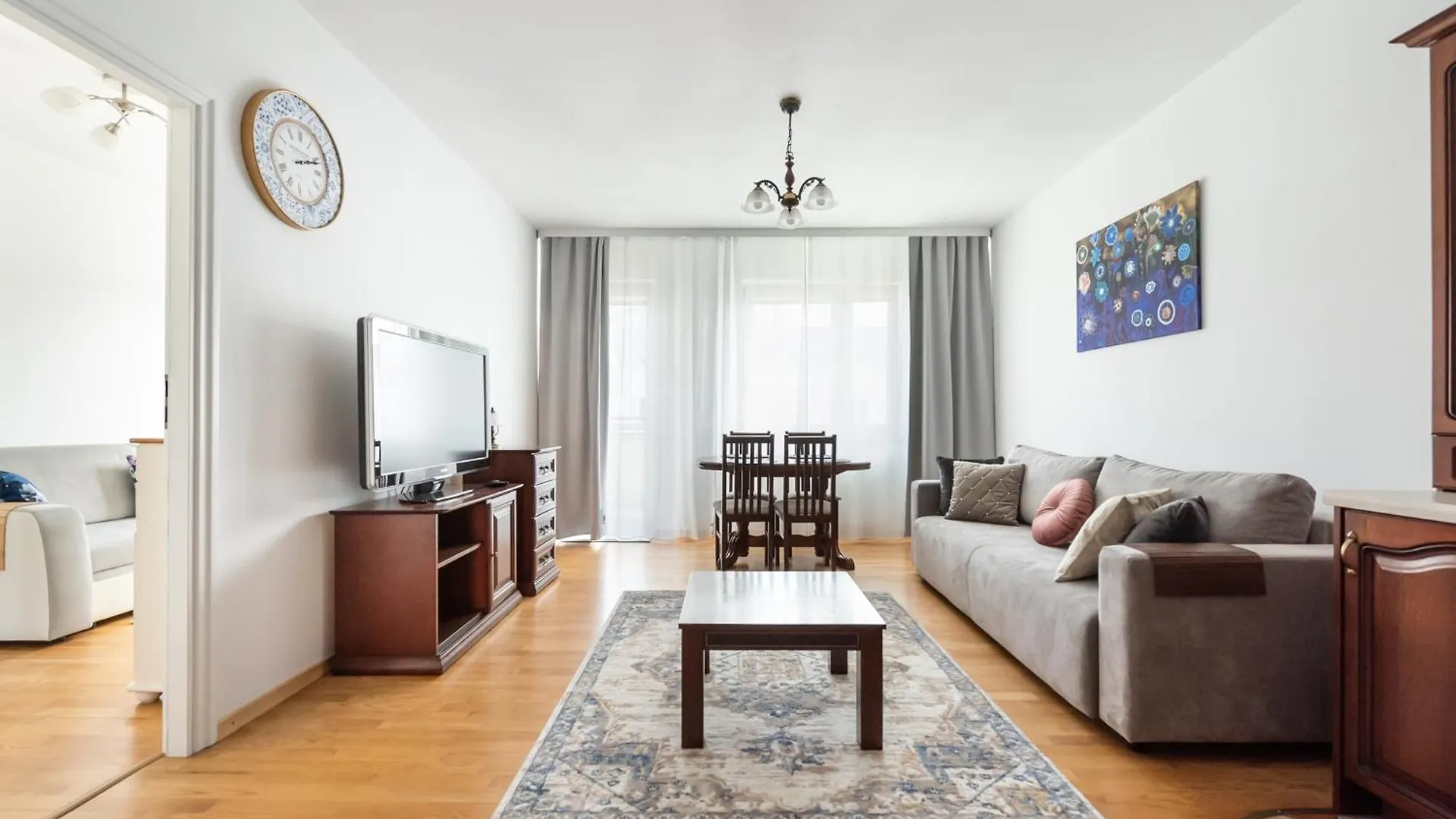 Mysliborska 2-Bedroom Apartment Varşova